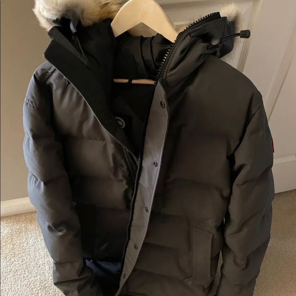 canada goose jacket men - Picture 2 of 4